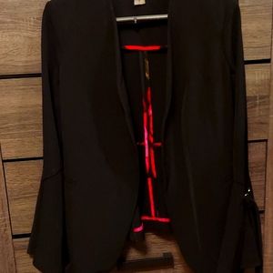 Brand New Peter Nygard black blazer